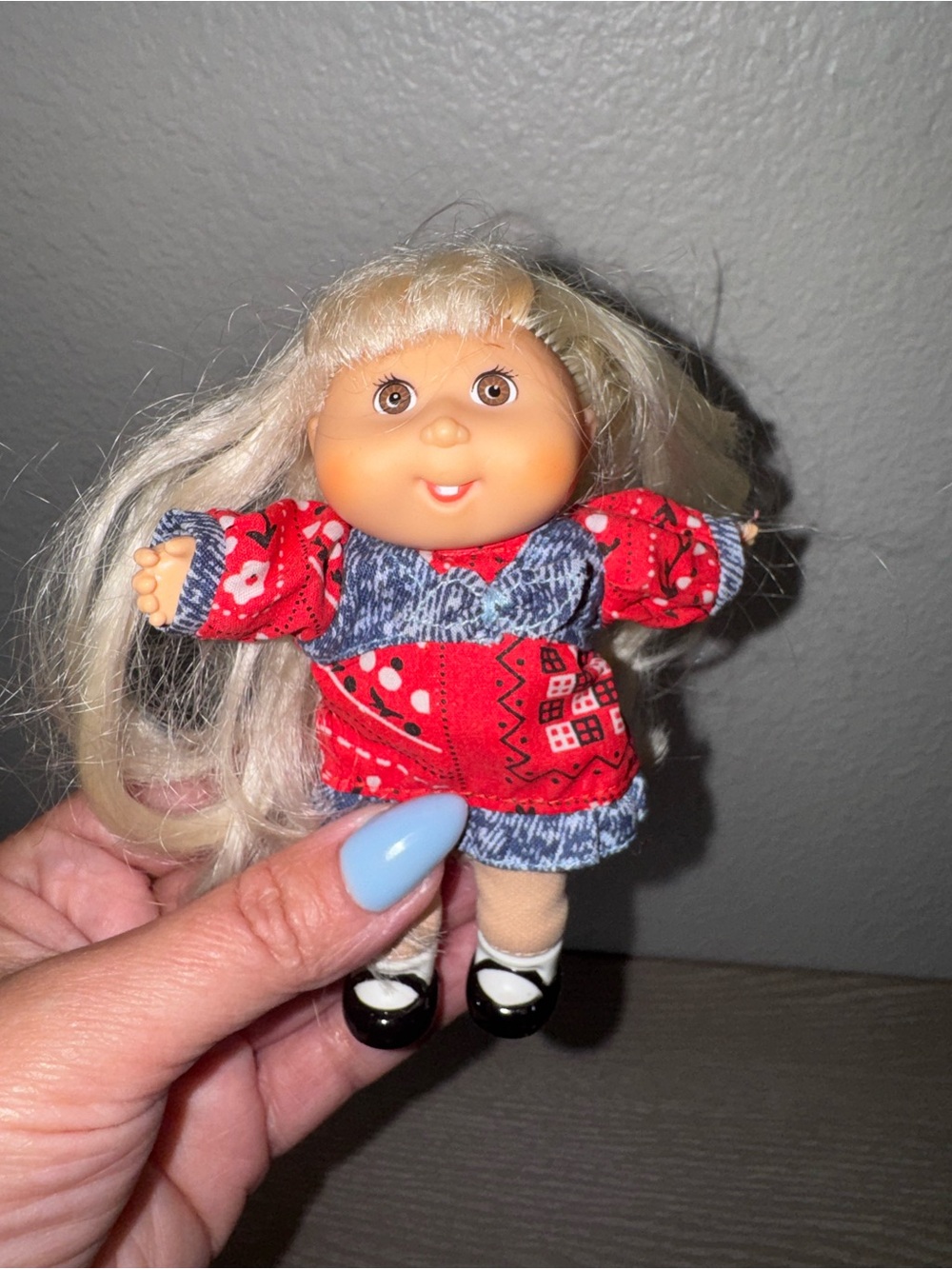 vintage cabbage patch kid mini doll 5 inches - EUC mattel CABBIE CPK